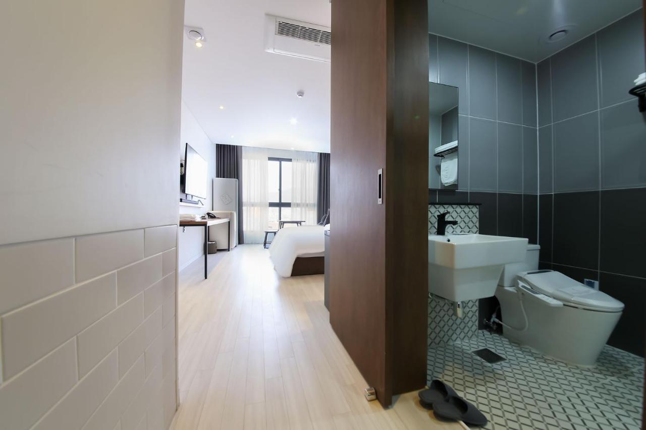 Hotel Raum Suncheon Bagian luar foto