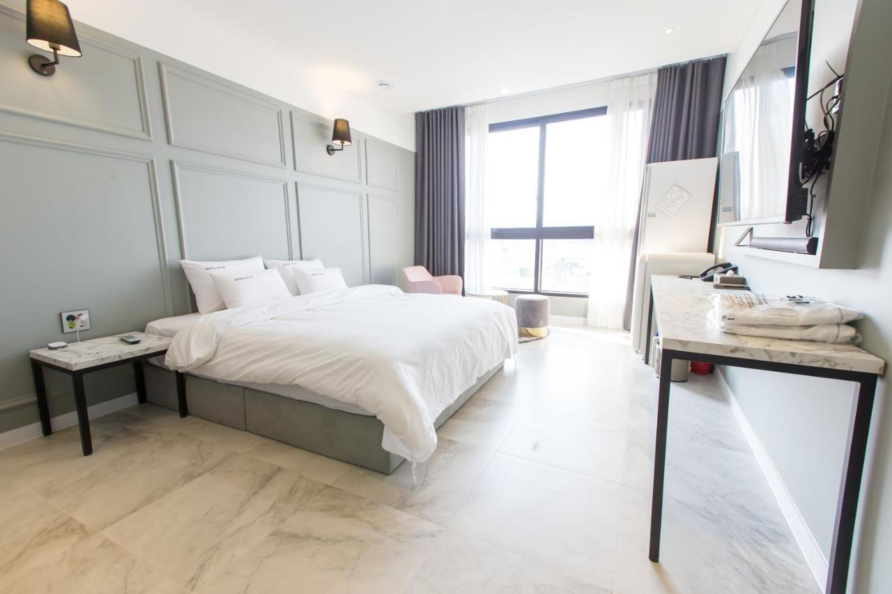 Hotel Raum Suncheon Bagian luar foto